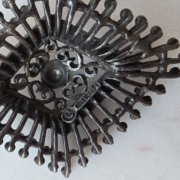 Vintage Hollycraft brutalist pendant necklace. - Picture 6 of 13